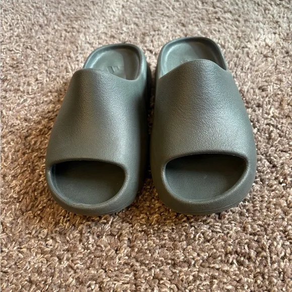 Black Slide Sandals