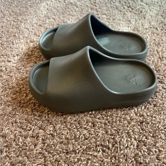 Black Slide Sandals