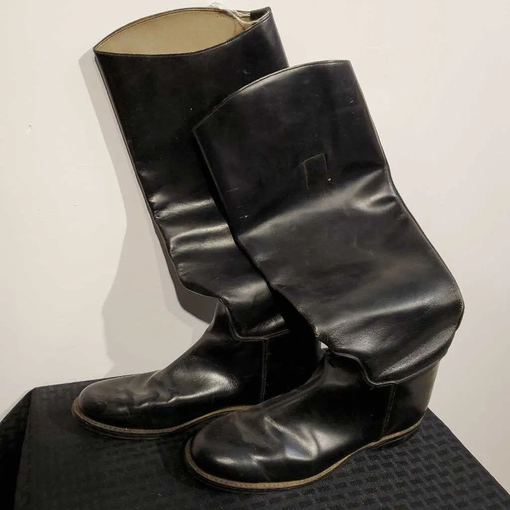Black Tall Boots 8 1/2