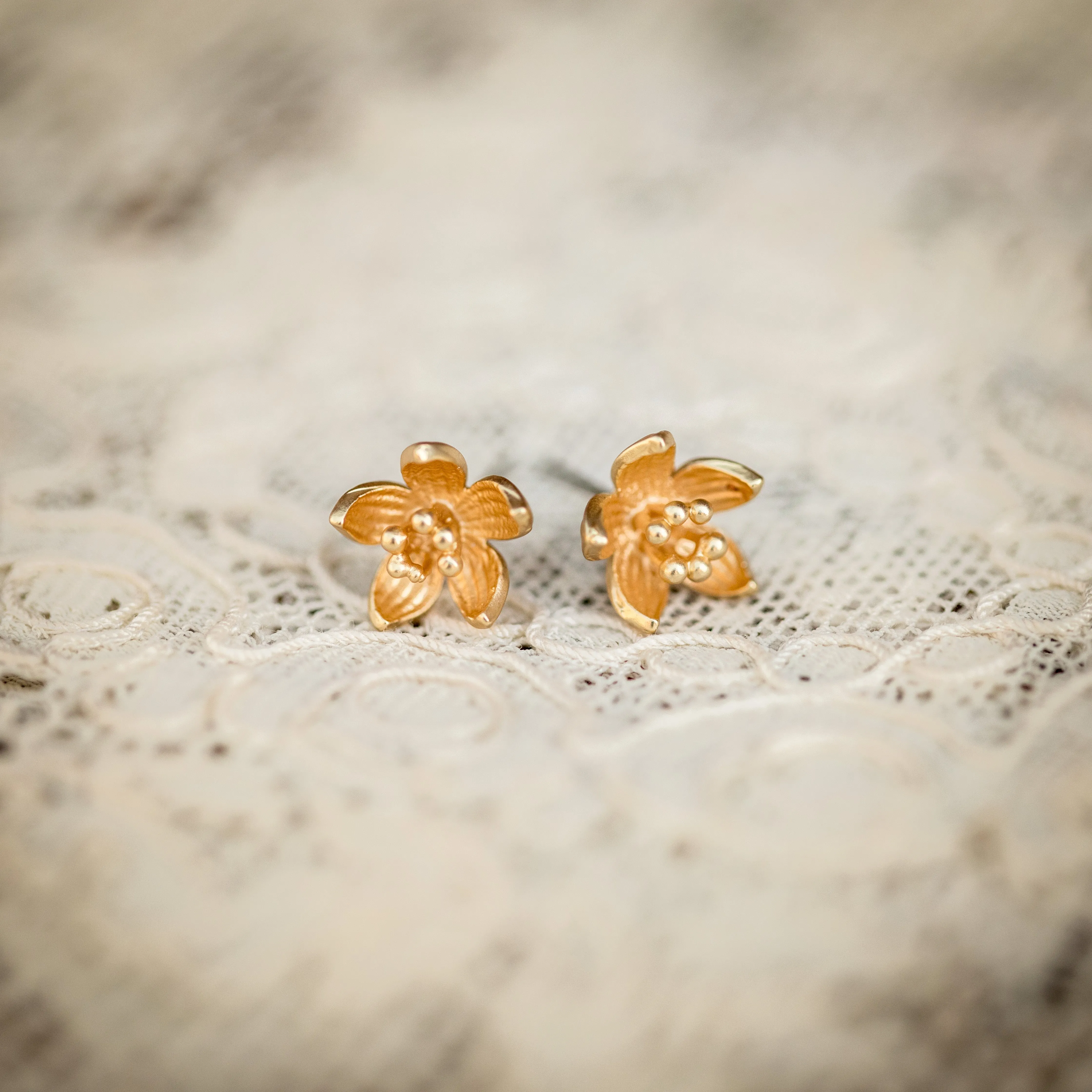 Blossom Earrings (pointed petals)