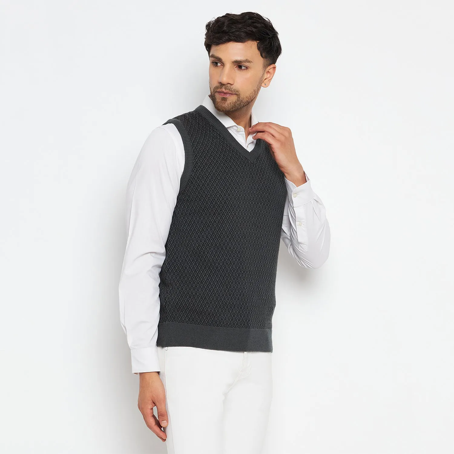 Duke Stardust Men Sleeveless V Neck Sweater (SDS2033)