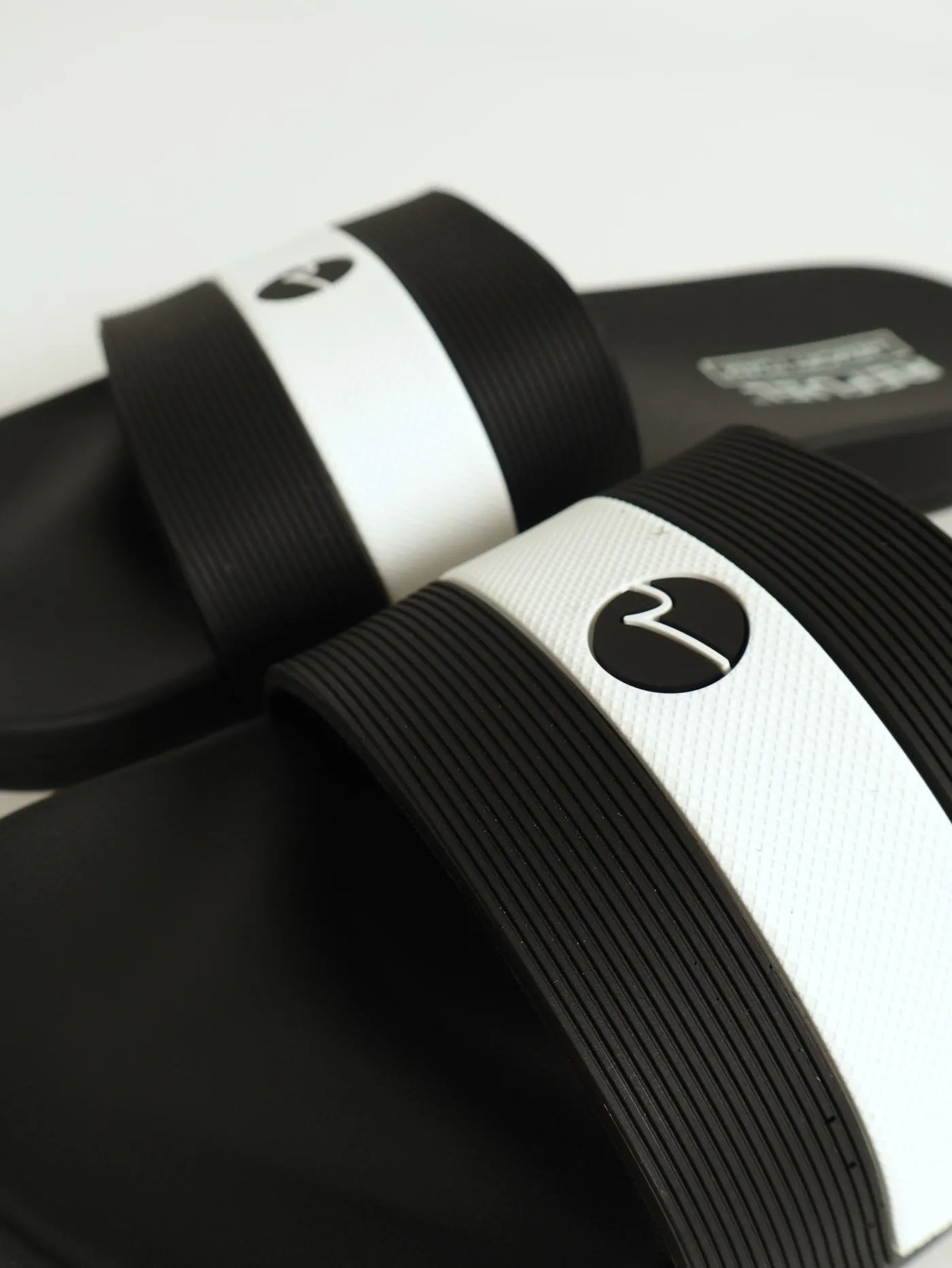 Foam Comfort Slip On Pool Slide - Black