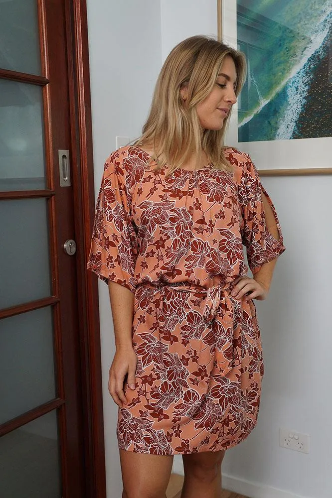 Hayman Dress "Spot Flower"