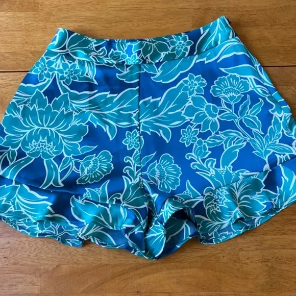 House of Harlow Floral Satin Silk Boho Chic Lounge Casual Shorts Luxury, Size S