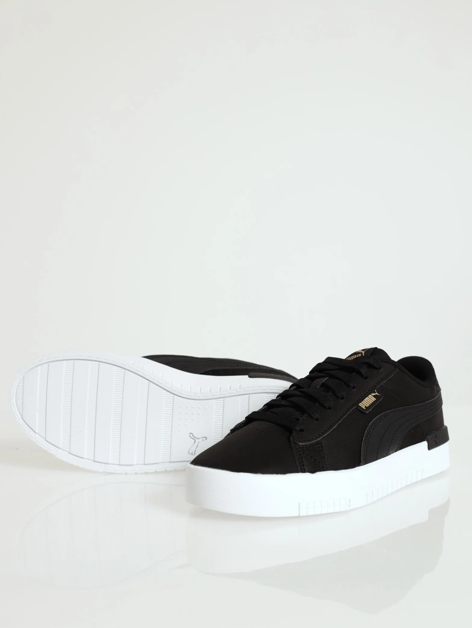 Jada Renew Nubuck Sneaker - Black
