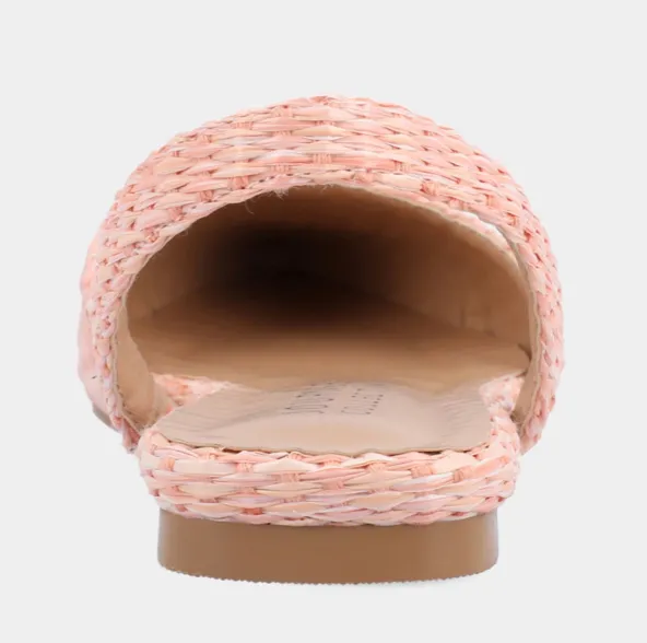 JOURNEE COLLECTION
Hannae Flats