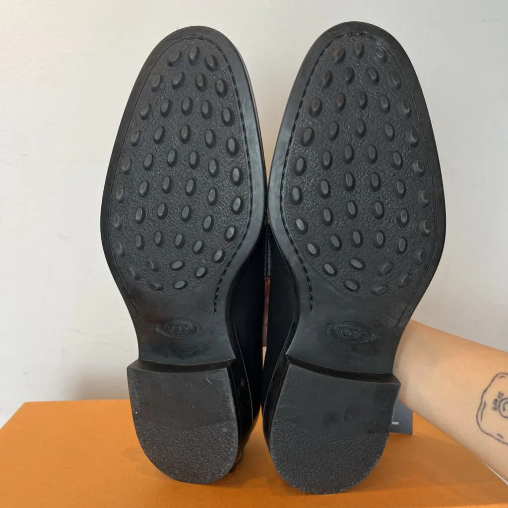 NWB TOD'S PENNY LOAFERS (RETAIL - 8
