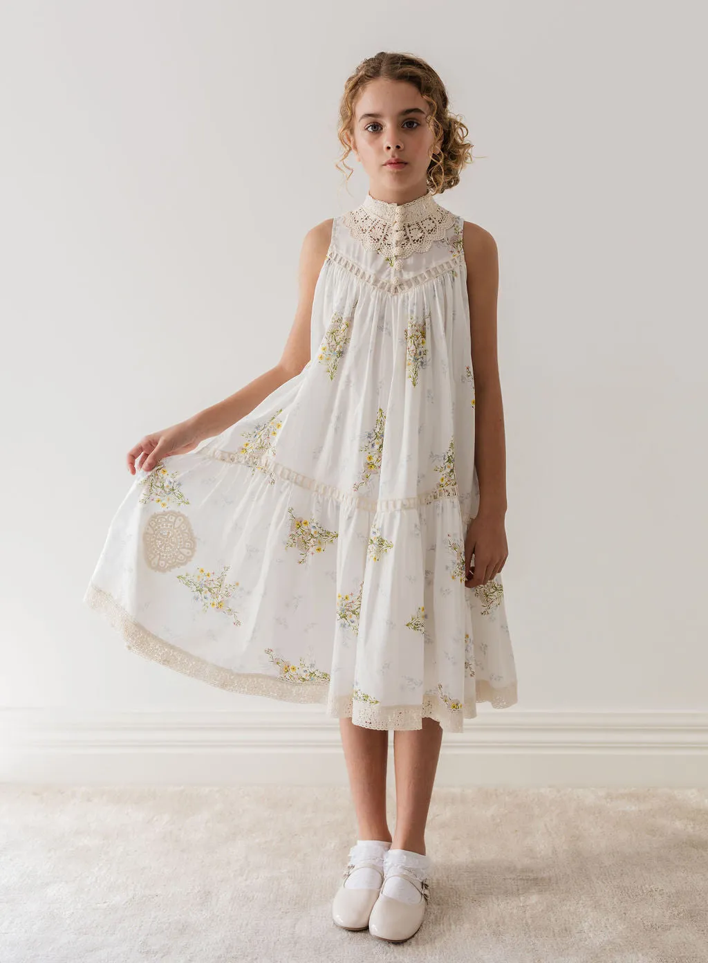 Petite Amalie Spring Meadow Print Doily Applique Dress