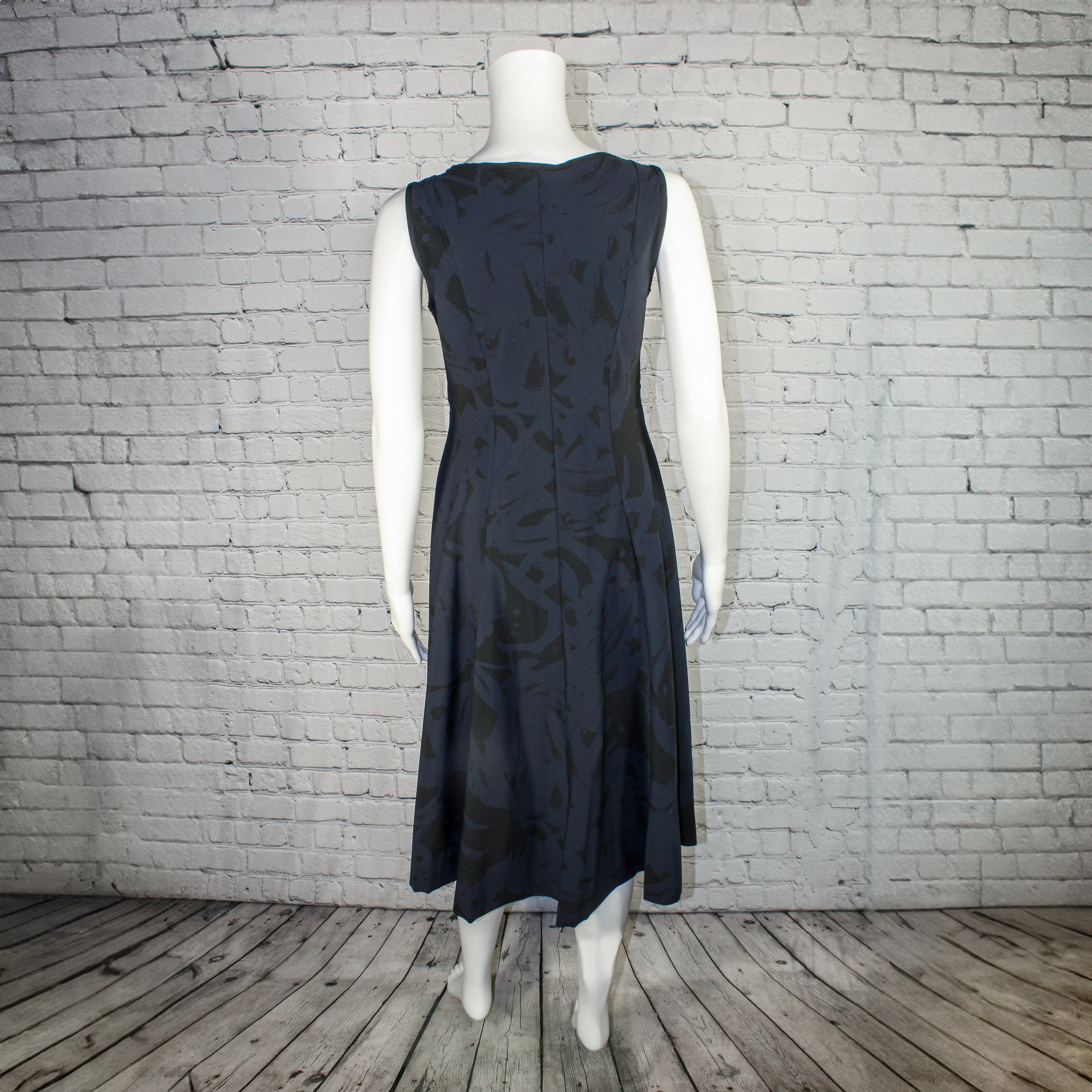 SALE! Victory Dress in Shadow Melrose by Porto