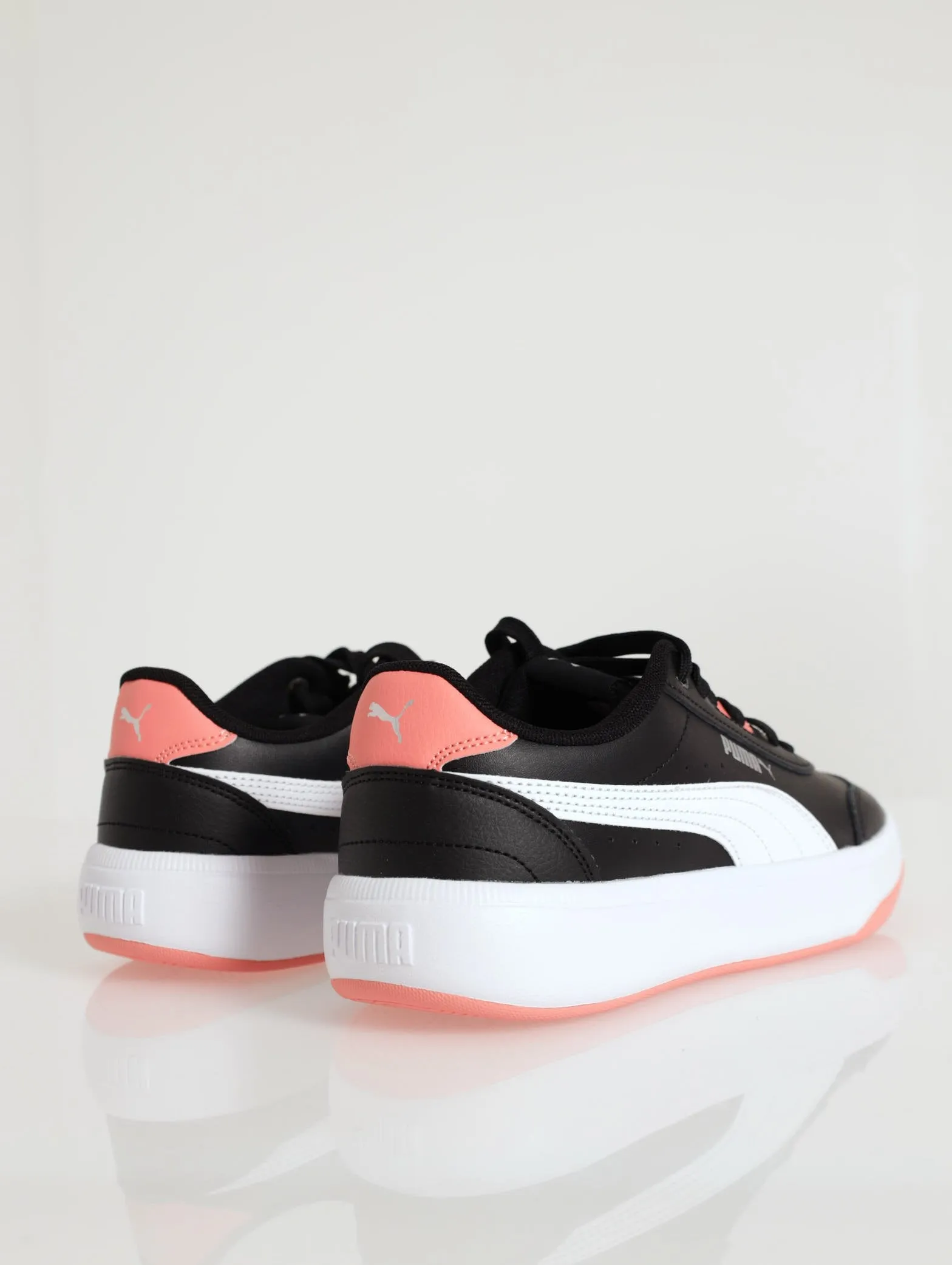 Tori Sneaker - Black/White