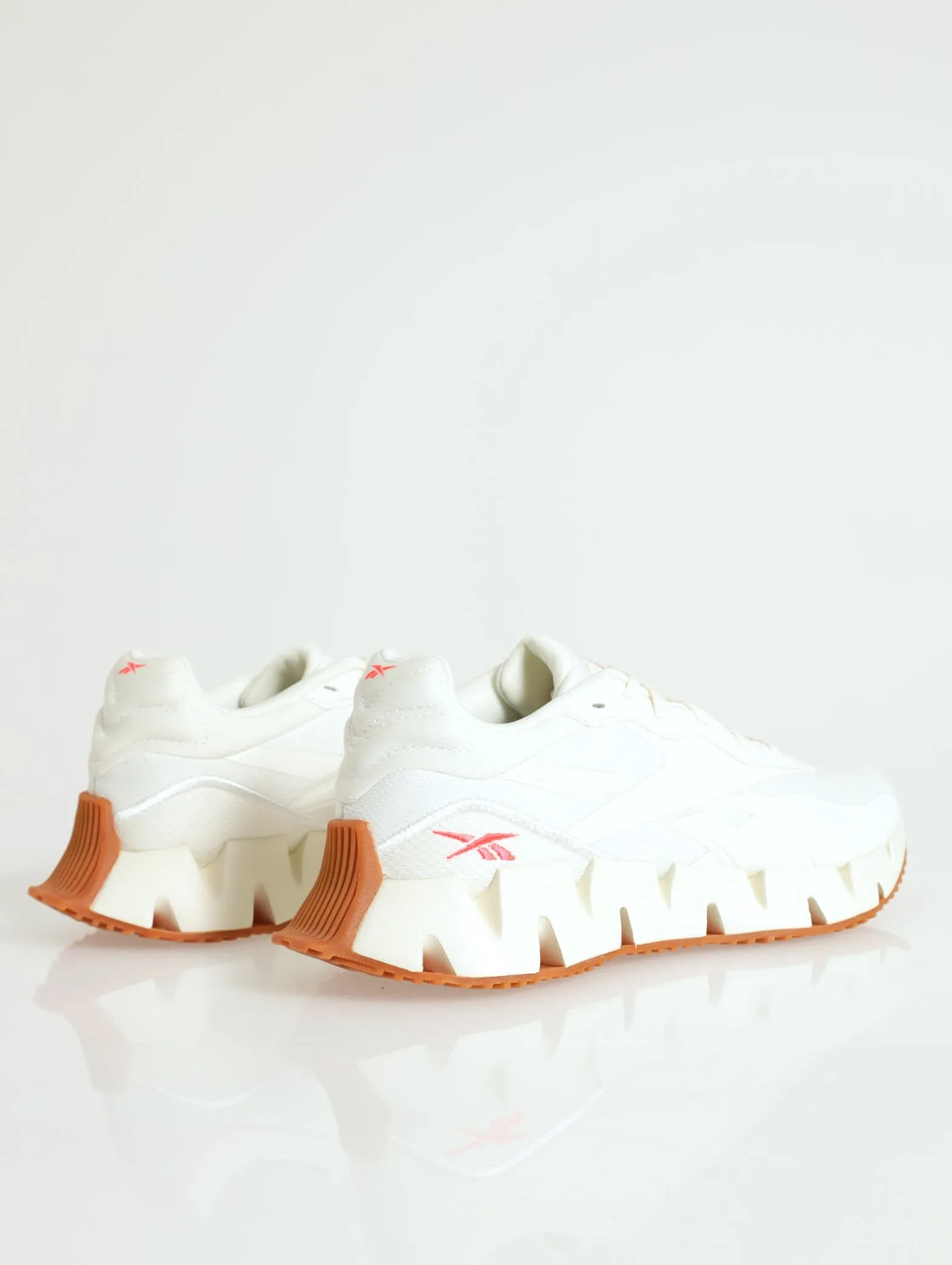 Zig Dynamica 4 Sneaker - Off White